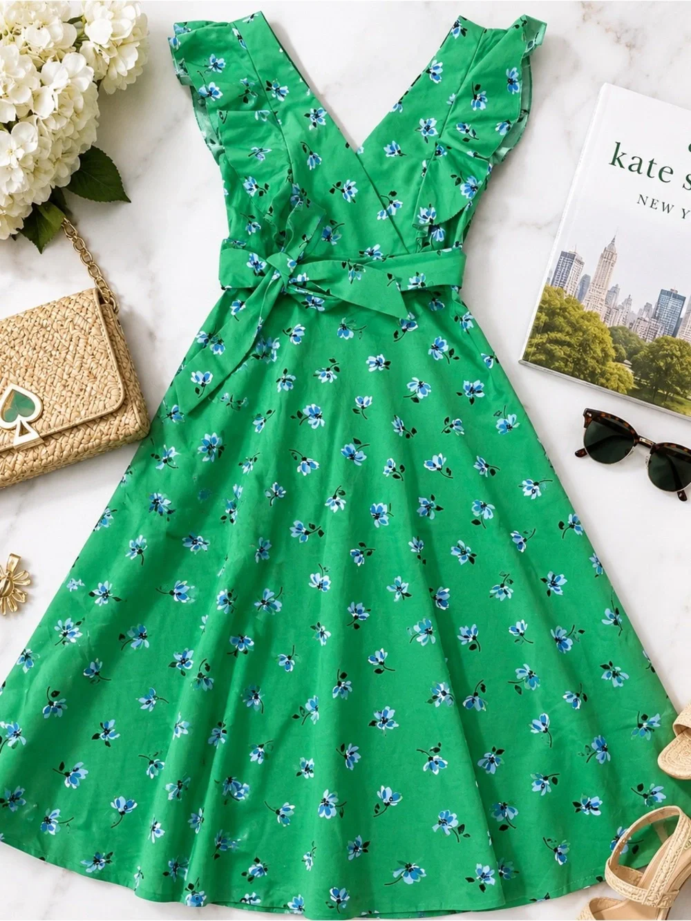 Kate Spade Green Floral Ruffle V-Neck Dress with tie belt size 2
